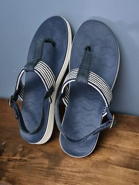 Sperry Navy and White Striped Slingback Sandals Sz8.5
